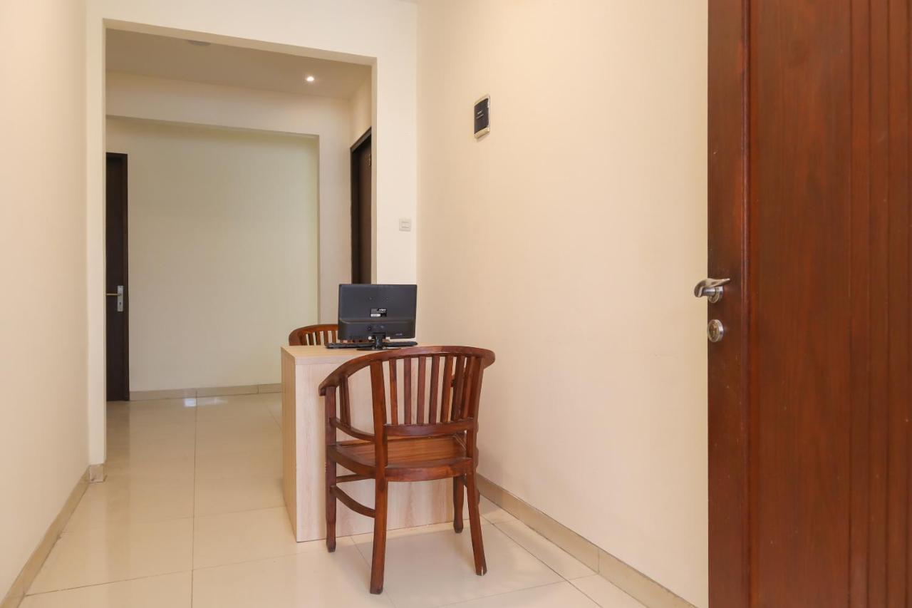 Oyo 2768 Oq Residence Jakarta Exterior photo